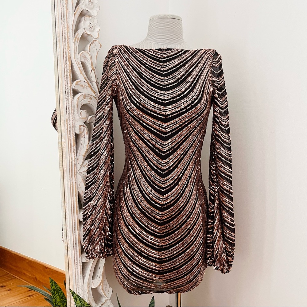 NWOT - Sequin Long Sleeve Dress